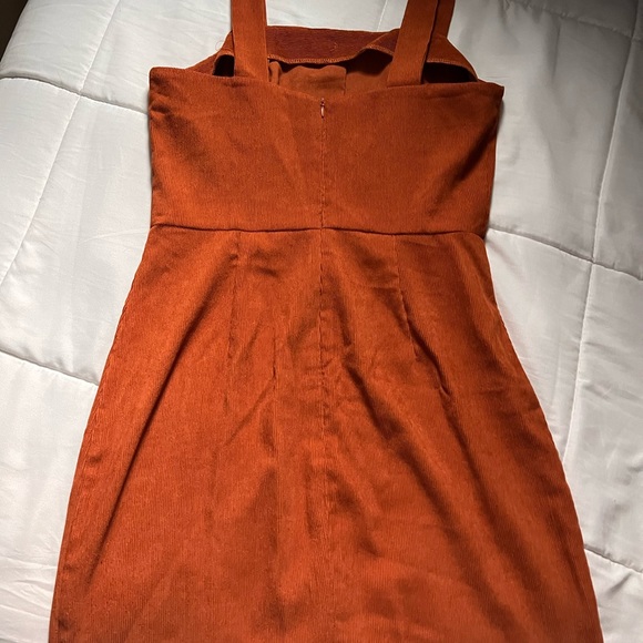 XS DRESS - Picture 2 of 3